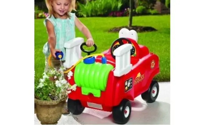 Little tikes spray and rescue fire truck